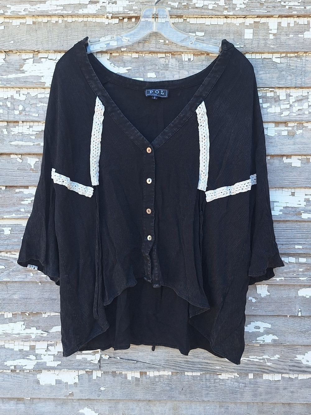 POL Black Button-Front Blouse with White Crochet Panels Size Small